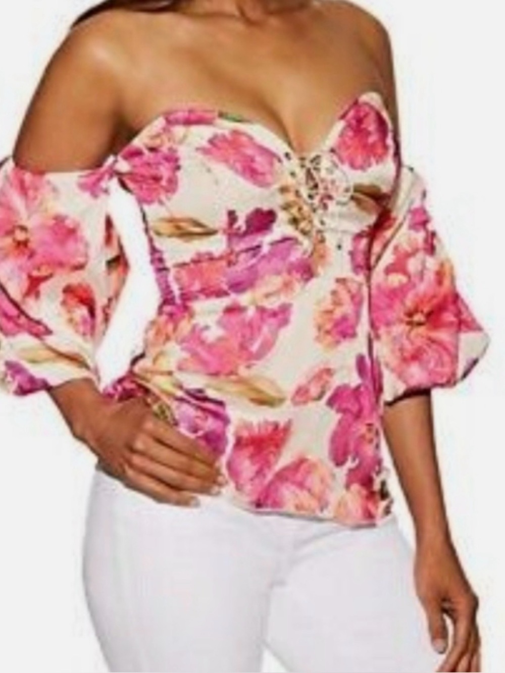 ALRXIA ADMOR Floral Off-The-Shoulder Balloon Sleeved Blouse. Size 10